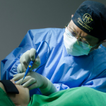 Milton Seigi Hayashi aborda os medos mais comuns e mostra como o diálogo médico-paciente reduz inseguranças e aumenta a confiança.