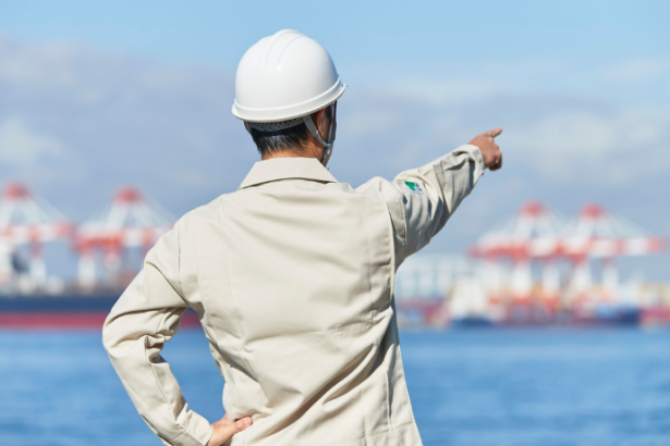 O método de construção de spool bases da Liderroll se torna referência internacional, análise reforçada por Paulo Roberto Gomes Fernandes ao destacar eficiência e inovação.